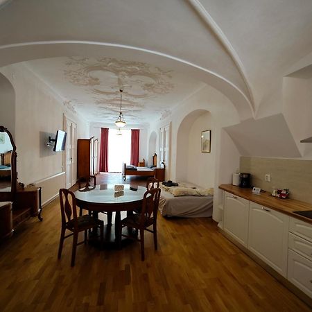 Clasic Studio Central Брашов Екстериор снимка